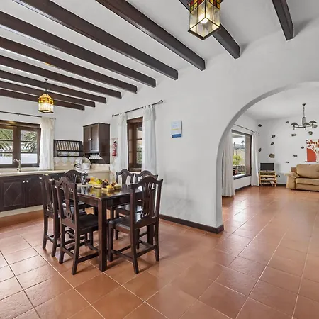 Villa La Crucita By Escapehome Haria